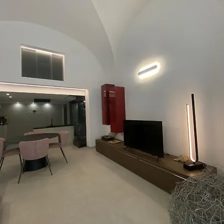 65 Cosimano Apartment