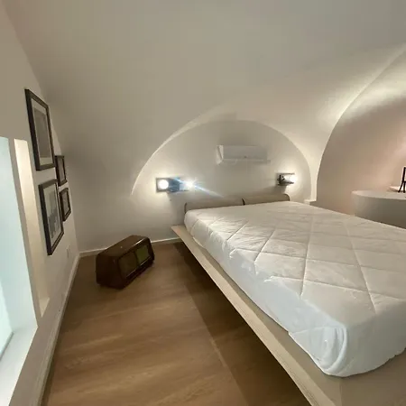 Apartment 65 Cosimano